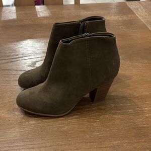 Old Navy Dark Green Ankle Boots